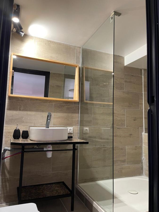 Les Flo Location Apartment Aigues-Mortes Ngoại thất bức ảnh