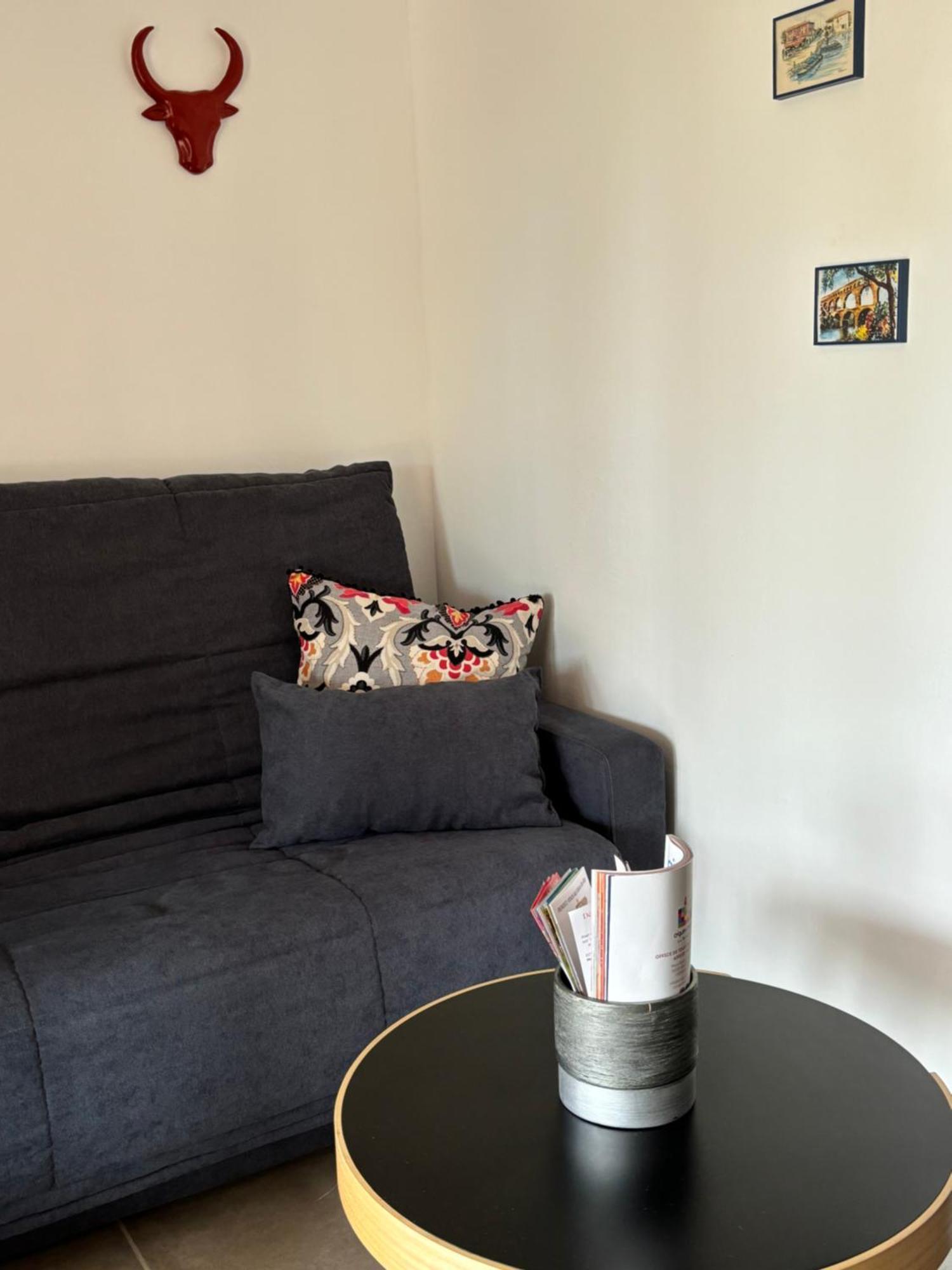 Les Flo Location Apartment Aigues-Mortes Ngoại thất bức ảnh